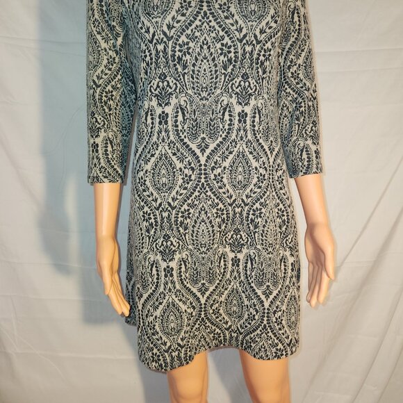 London Style collection short dress. Tan/Black in size 4-Petite - Picture 15 of 16